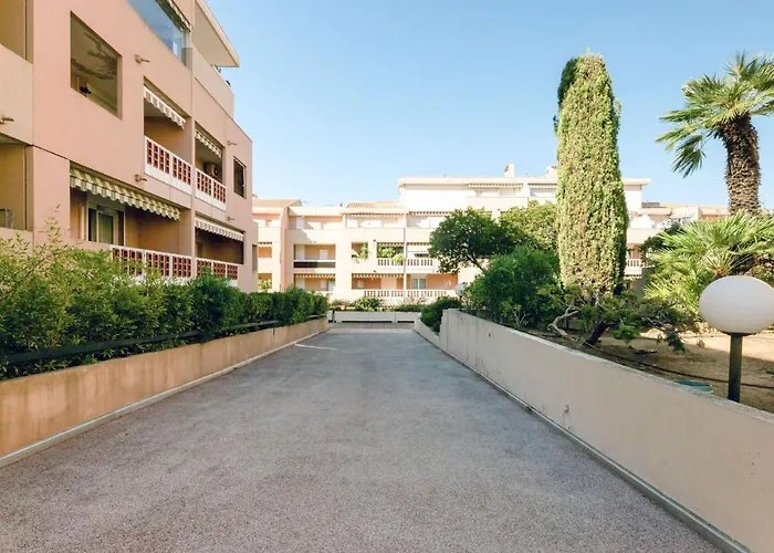Regina-14 By Interhome Apartamento Sainte-Maxime